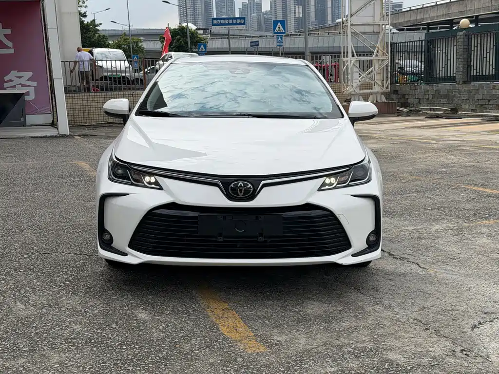 Toyota Corolla — миниатюра 2
