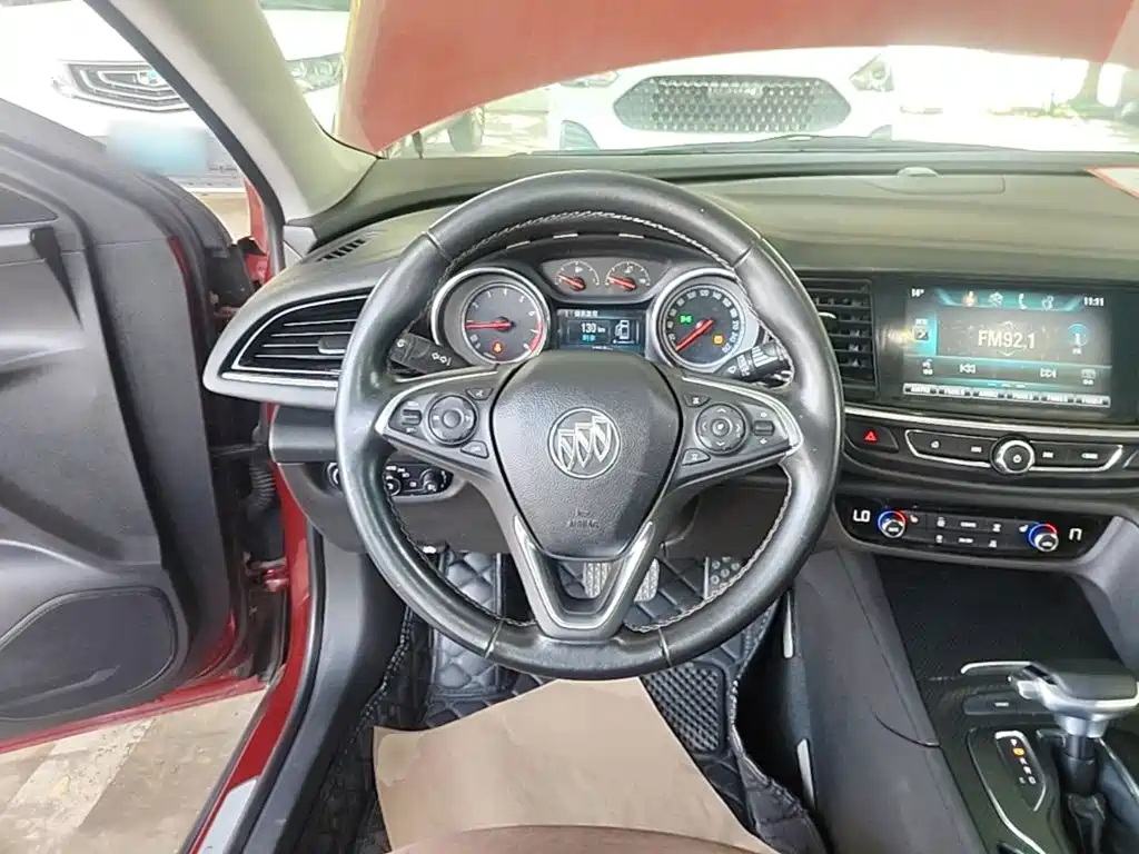 Buick Regal — миниатюра 11