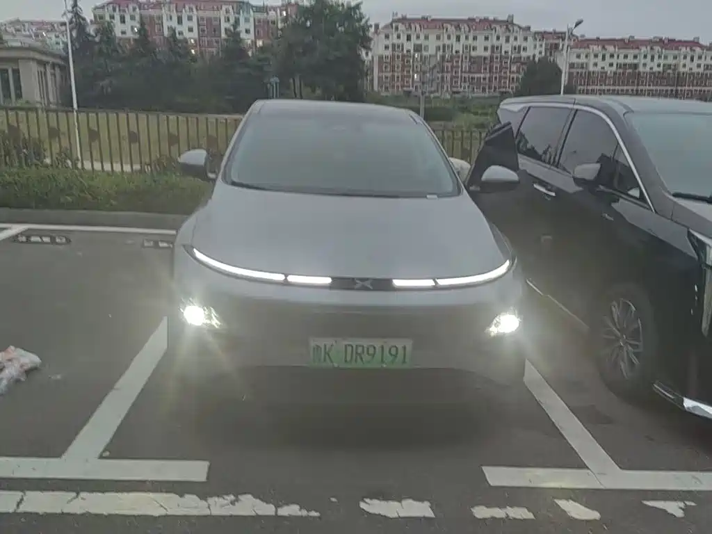 XPeng G6 — миниатюра 2