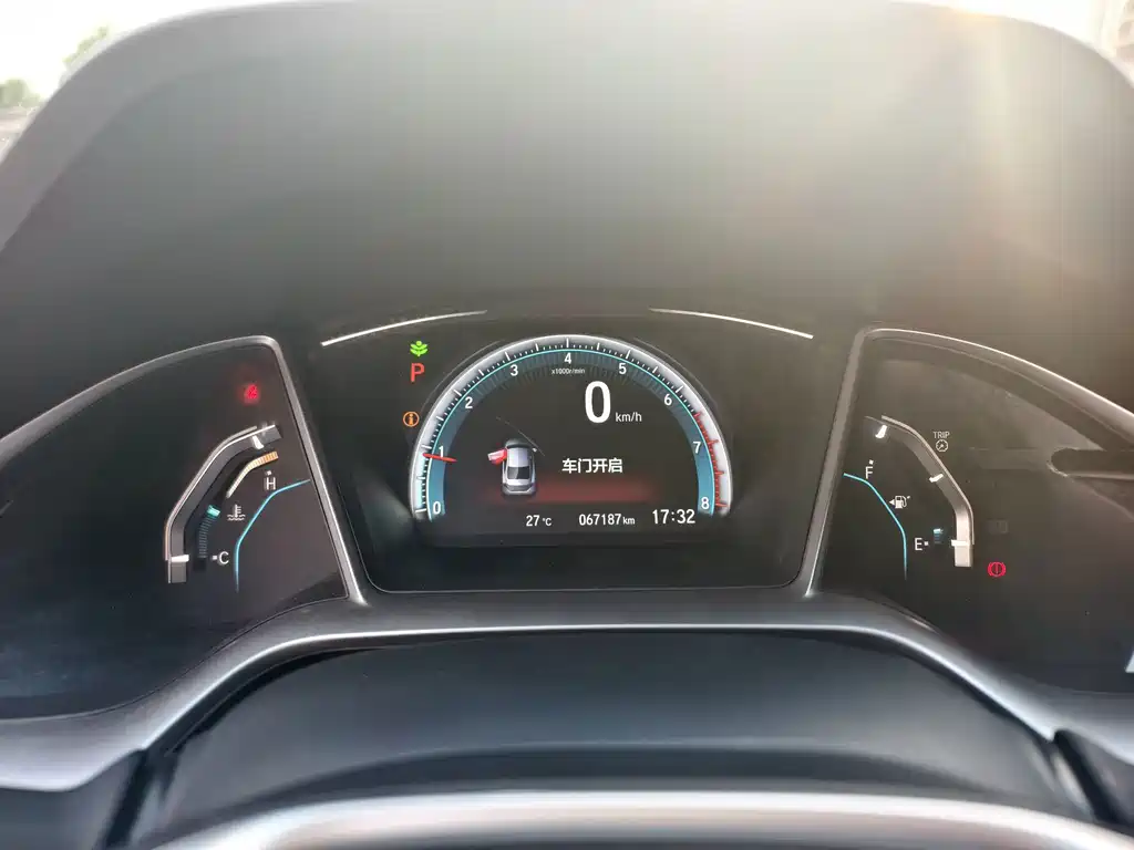Honda Civic — миниатюра 16