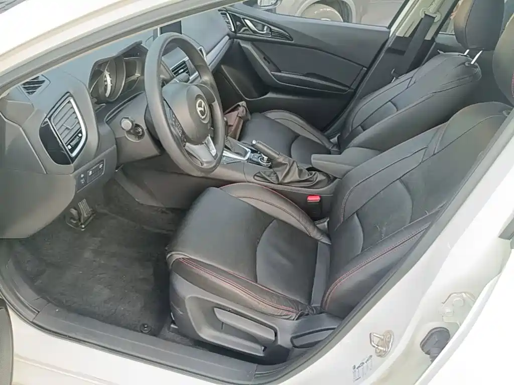 Mazda 3 Axela — миниатюра 15