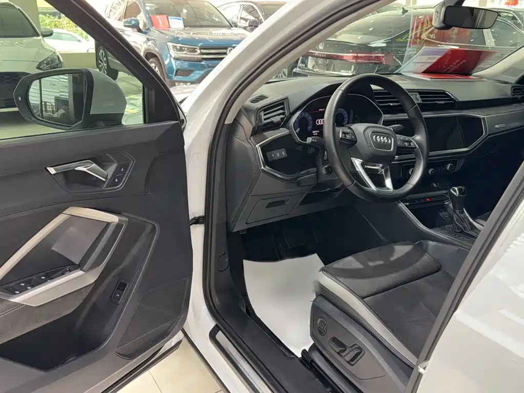 Audi Q3 — миниатюра 15