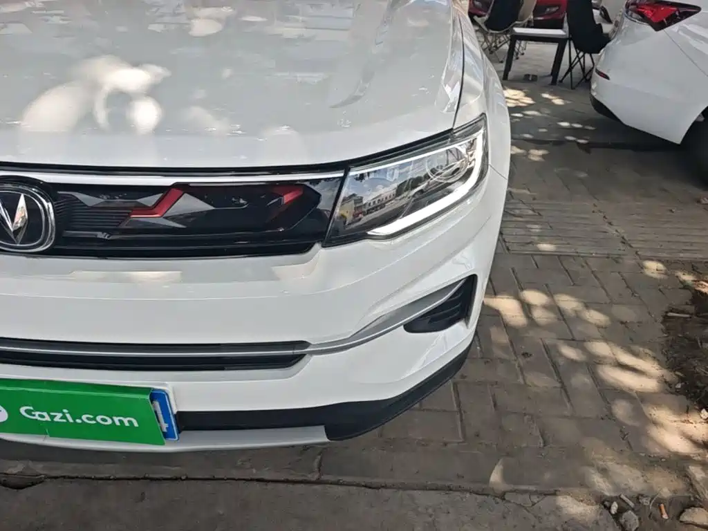 Changan CS35PLUS — миниатюра 24