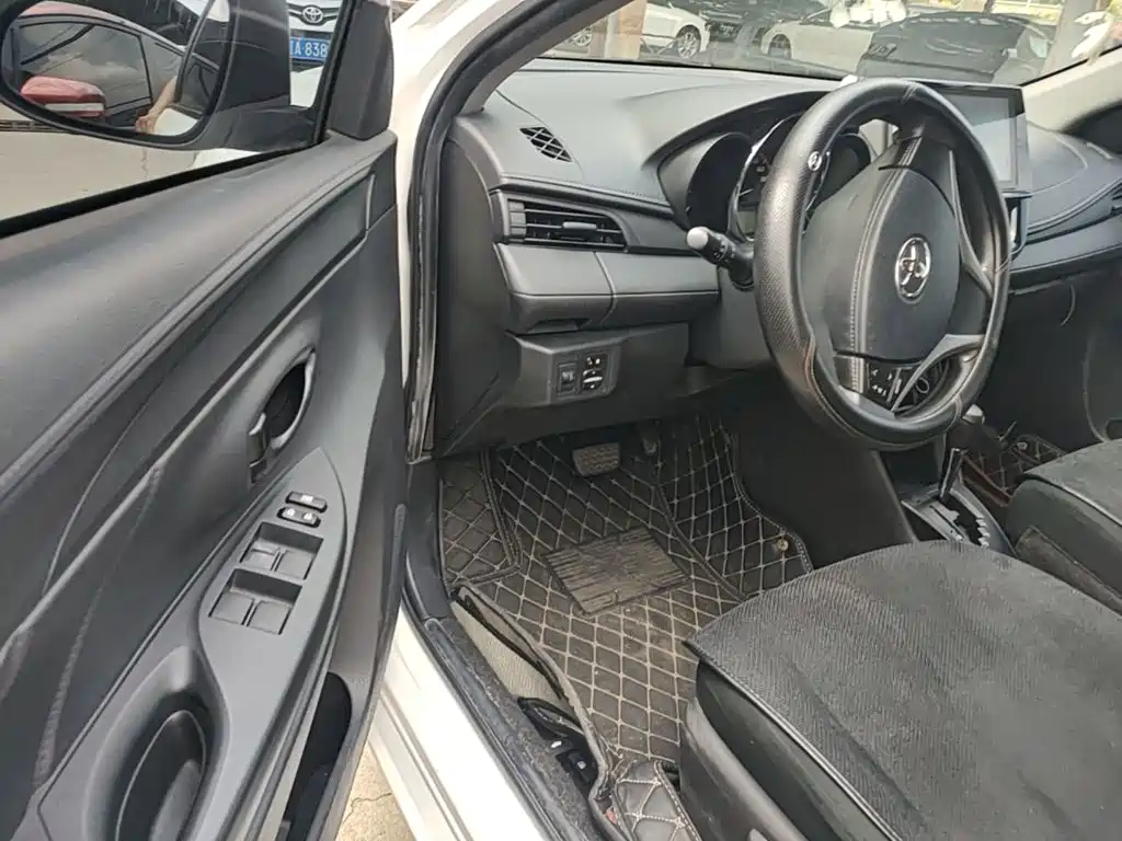 Toyota Vios — миниатюра 15