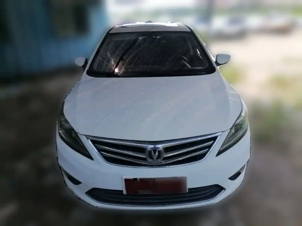 Changan Eado — миниатюра 5