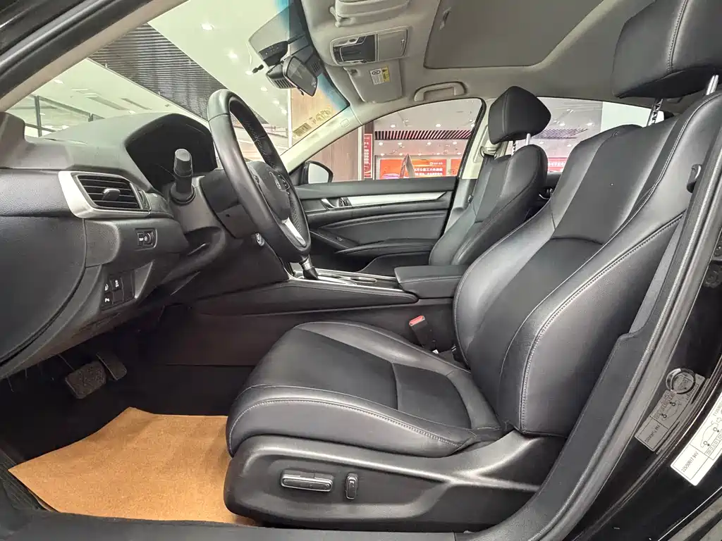Honda Accord — миниатюра 10