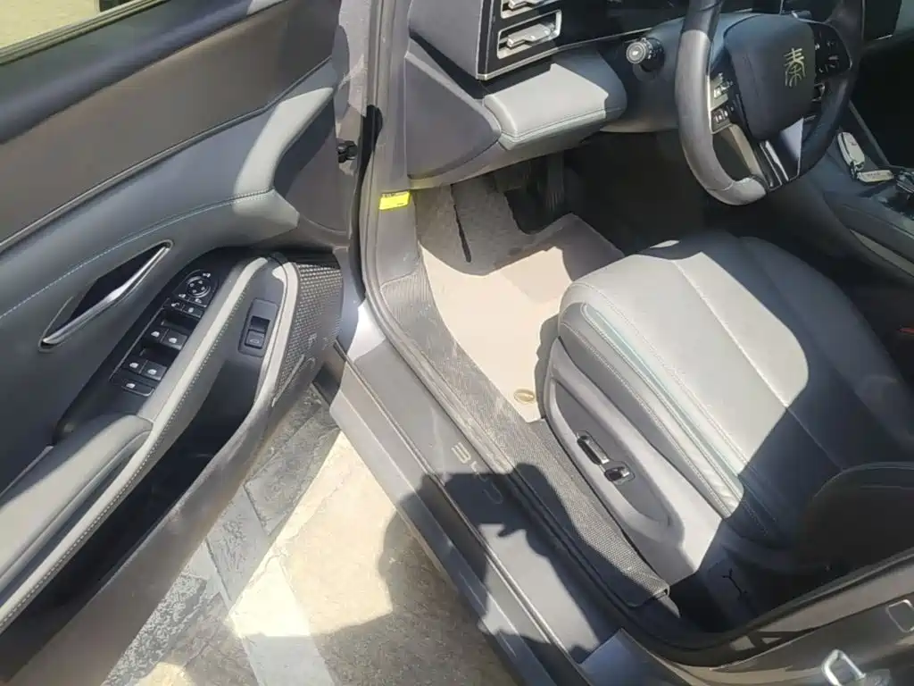 BYD Qin L — миниатюра 16