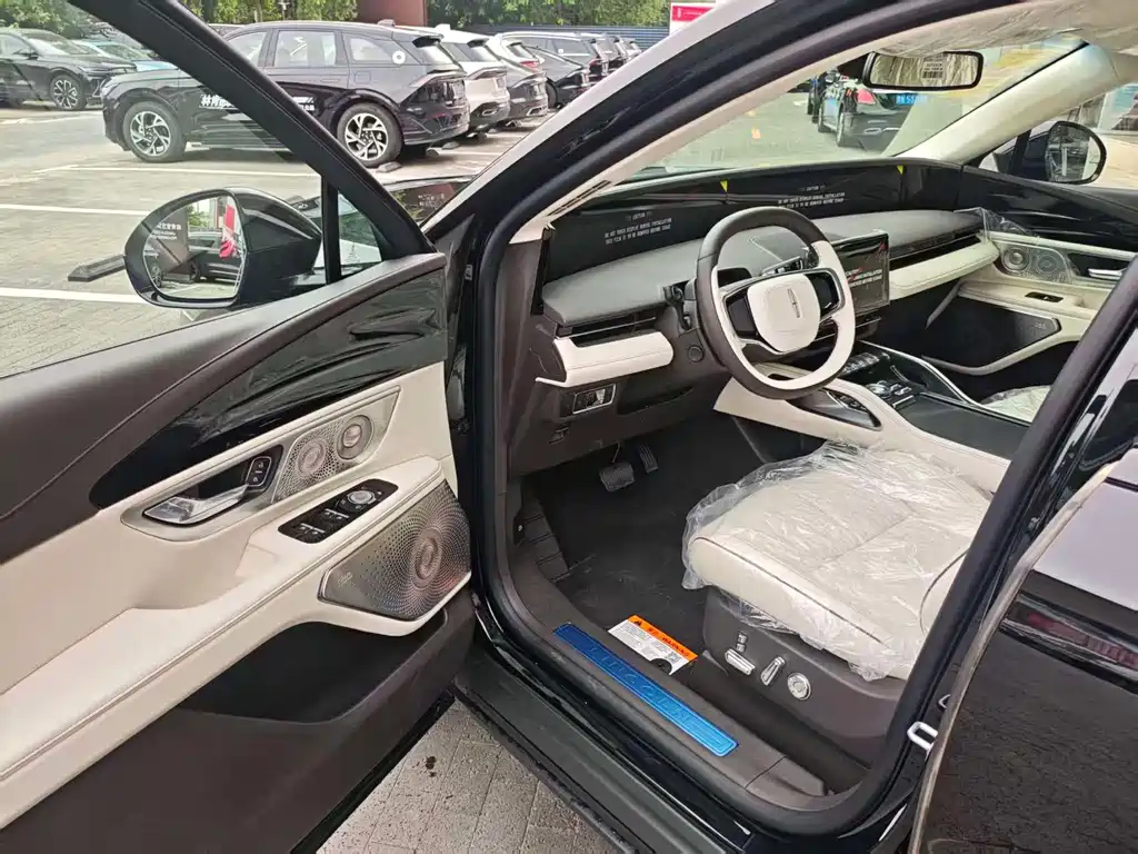 Lincoln Nautilus 2026 2.0T