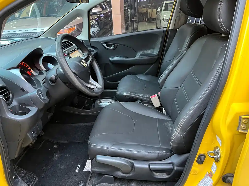 Honda Fit — миниатюра 3