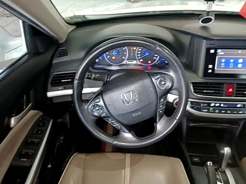 Honda Crosstour — миниатюра 11