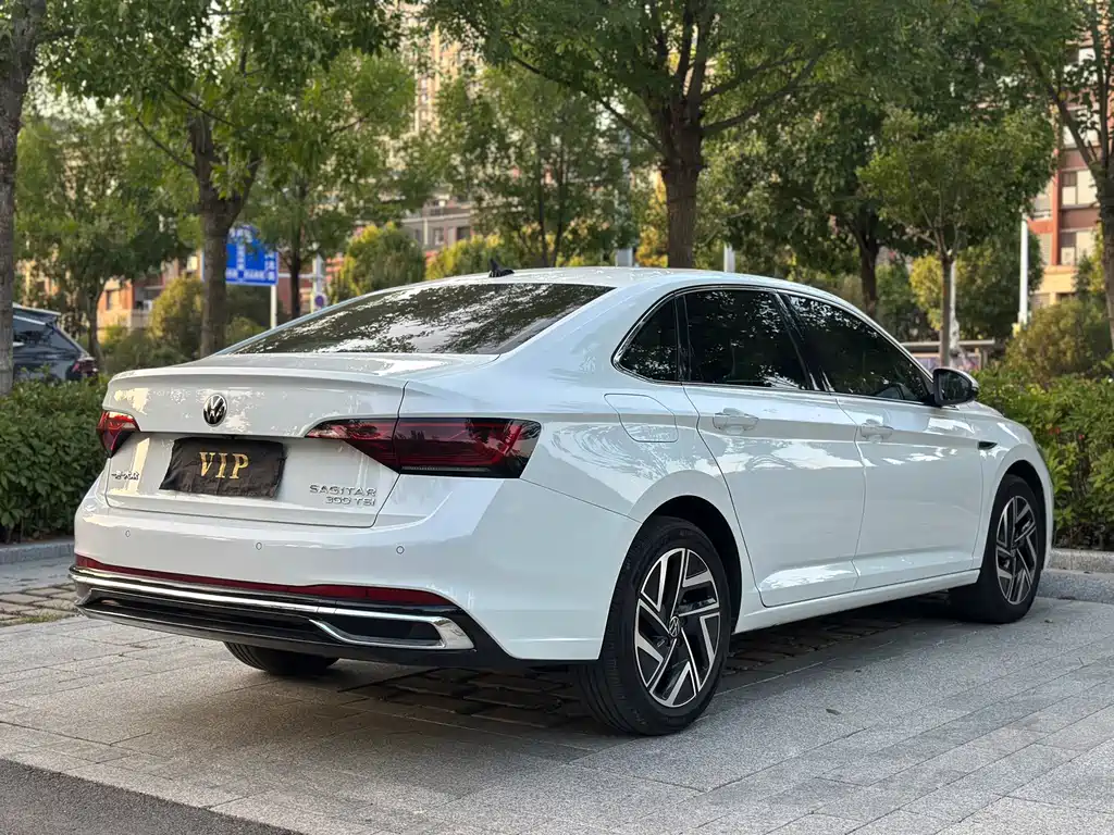 Volkswagen Sagitar — миниатюра 9