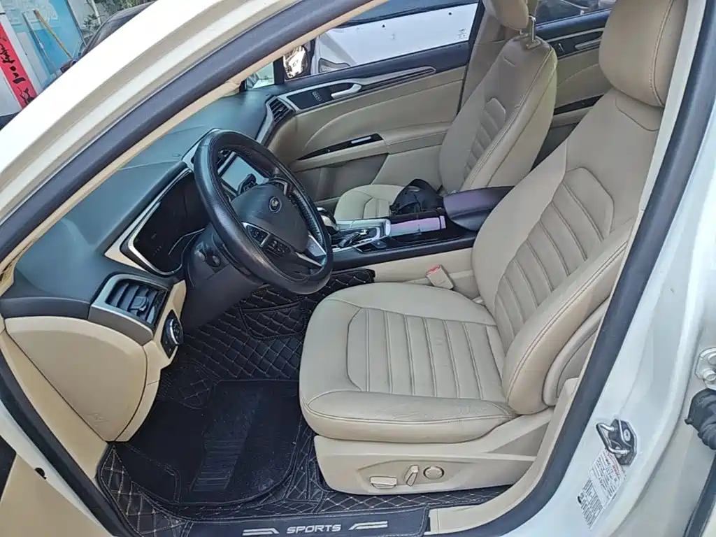 Ford Mondeo — миниатюра 15