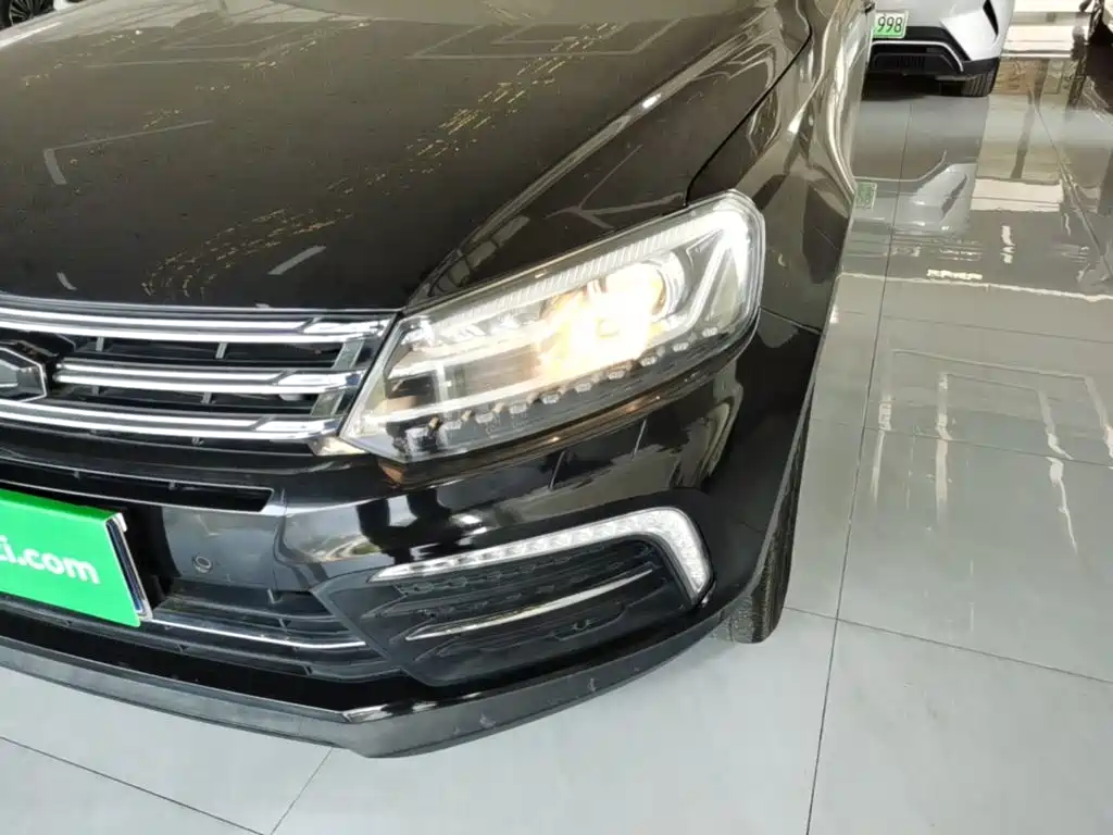 Zotye T600 Coupe — миниатюра 24