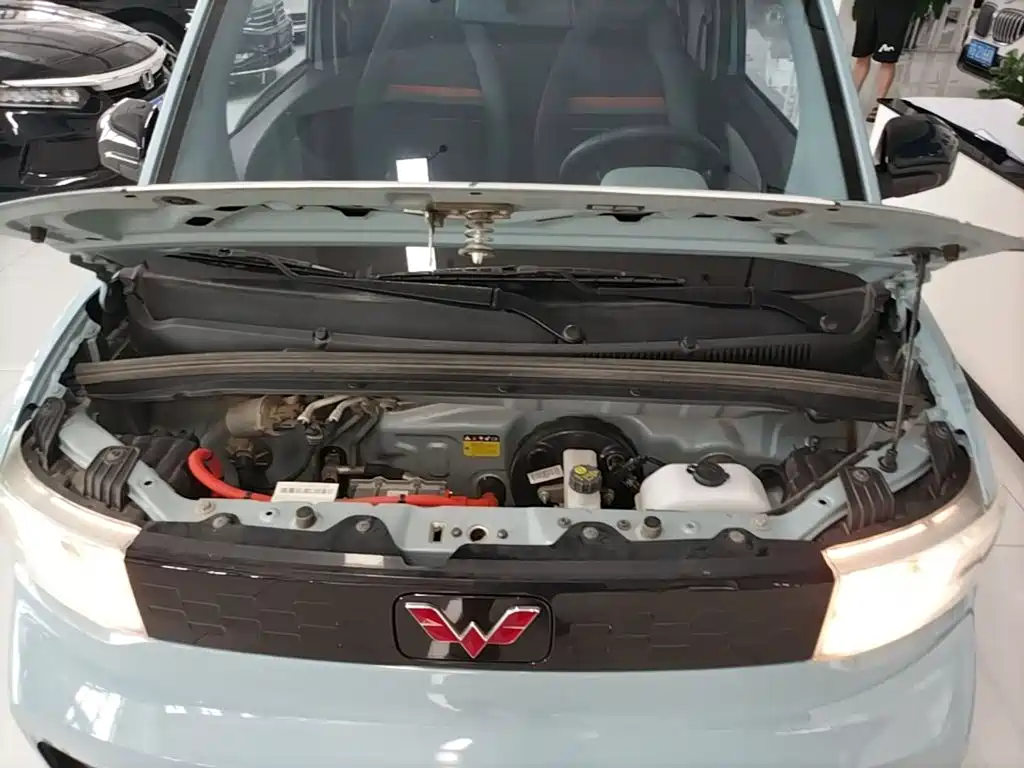 Wuling MINIEV — миниатюра 20