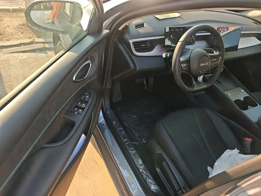 BYD Seal 05 DM-i — миниатюра 16