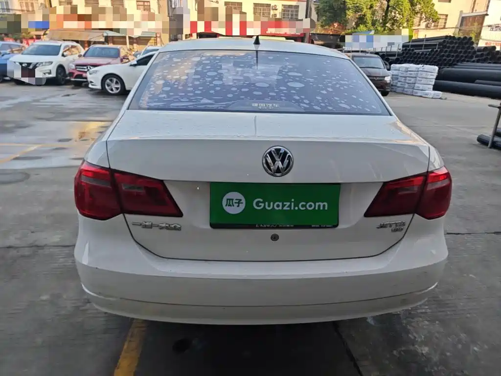 Volkswagen Jetta — миниатюра 6