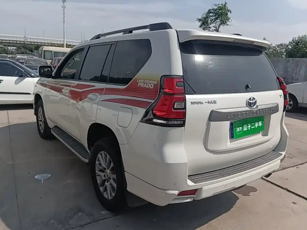 Toyota Prado — миниатюра 5