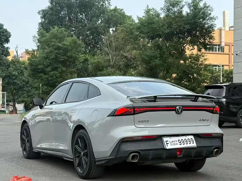 Changan UNI-V — миниатюра 7