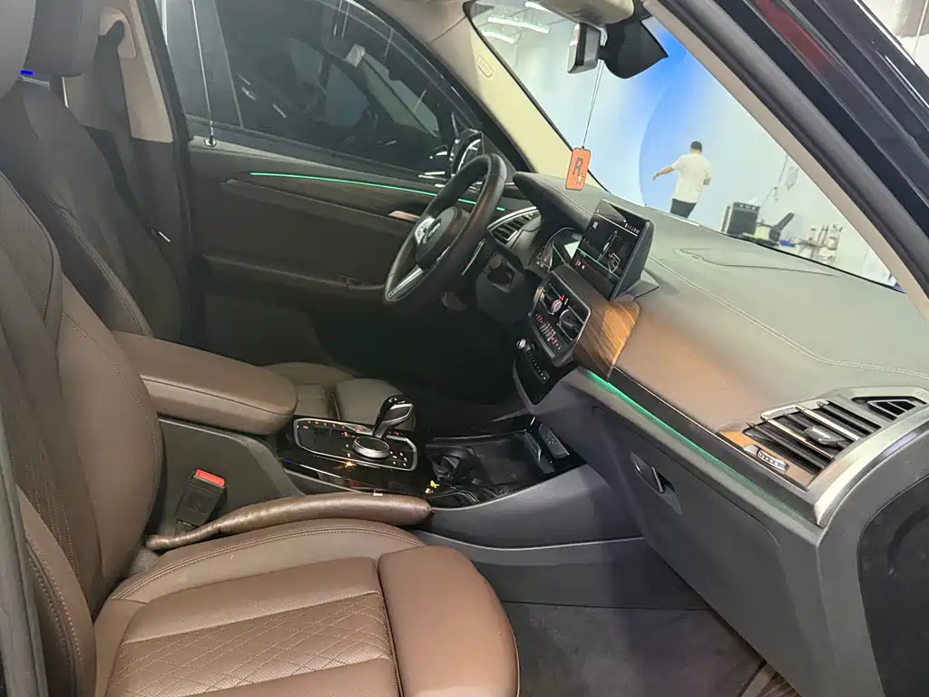 BMW X3 — миниатюра 14