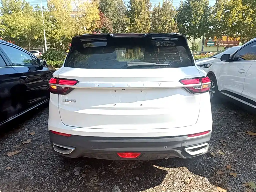 Geely Binyue — миниатюра 6