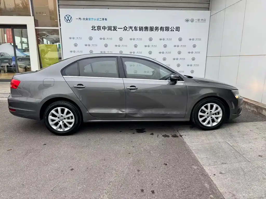 Volkswagen Sagitar — миниатюра 12