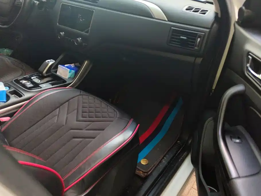 Qoros Qoros 5 — миниатюра 8