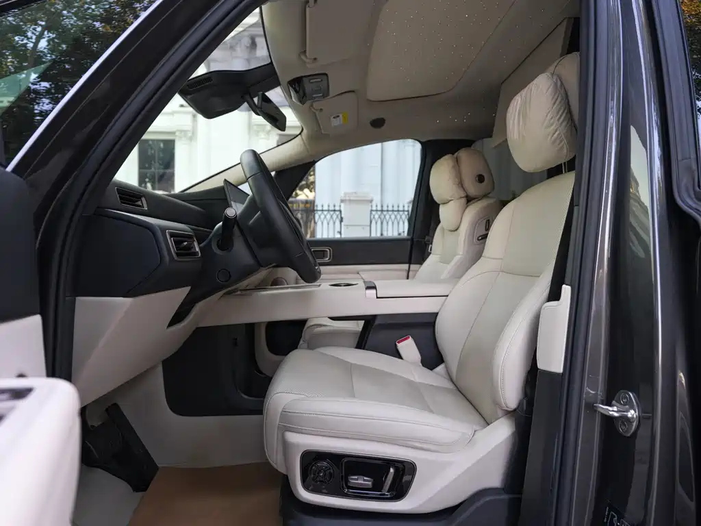 Li Auto Li MEGA — миниатюра 14