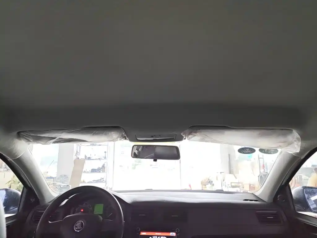 Skoda Rapid — миниатюра 18