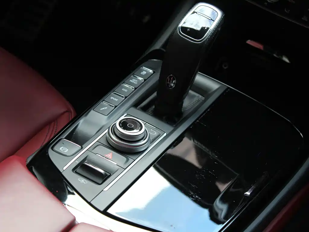Maserati Levante — миниатюра 14
