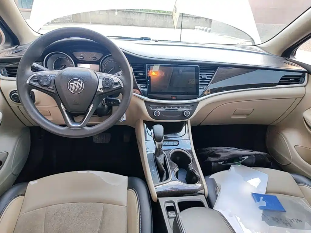 Buick Verano — миниатюра 10