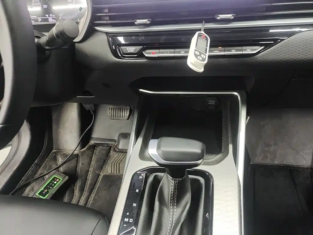 Geely Emgrand — миниатюра 10