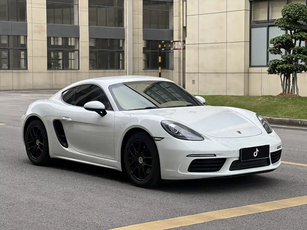 Porsche 718 2016 Cayman 2.0T
