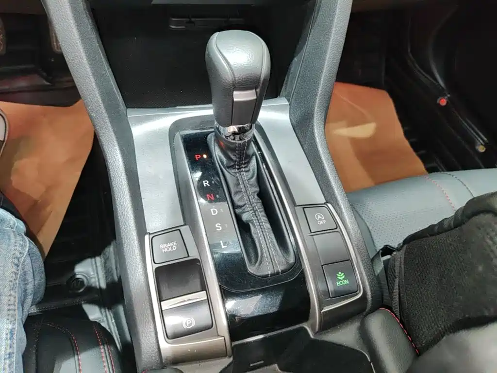 Honda Civic — миниатюра 14