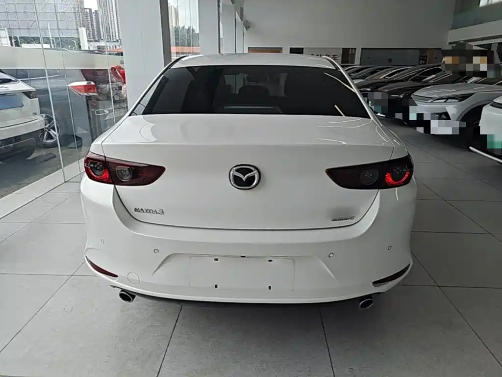 Mazda 3 Axela — миниатюра 6