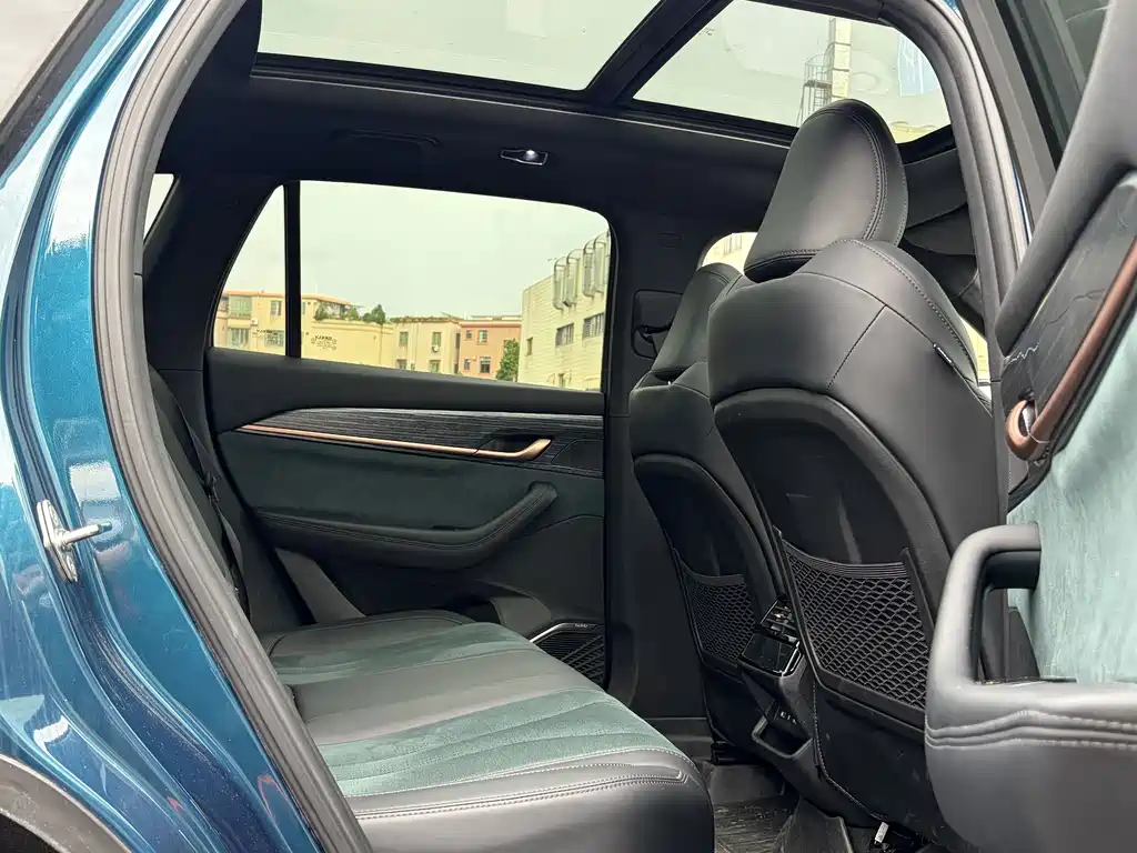 Geely Xingyue L — миниатюра 13