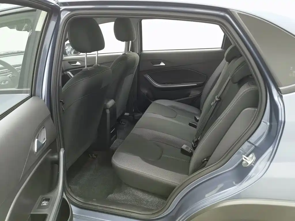 Chery Tiggo 3x — миниатюра 15
