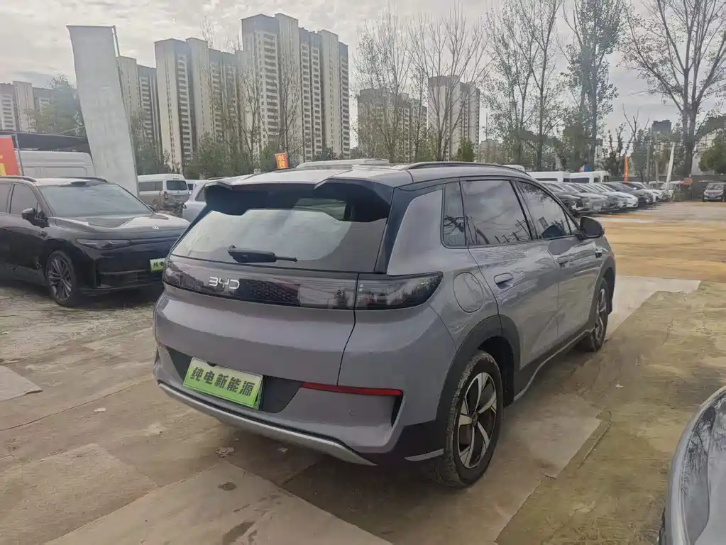 BYD Sealion 05 EV — миниатюра 9