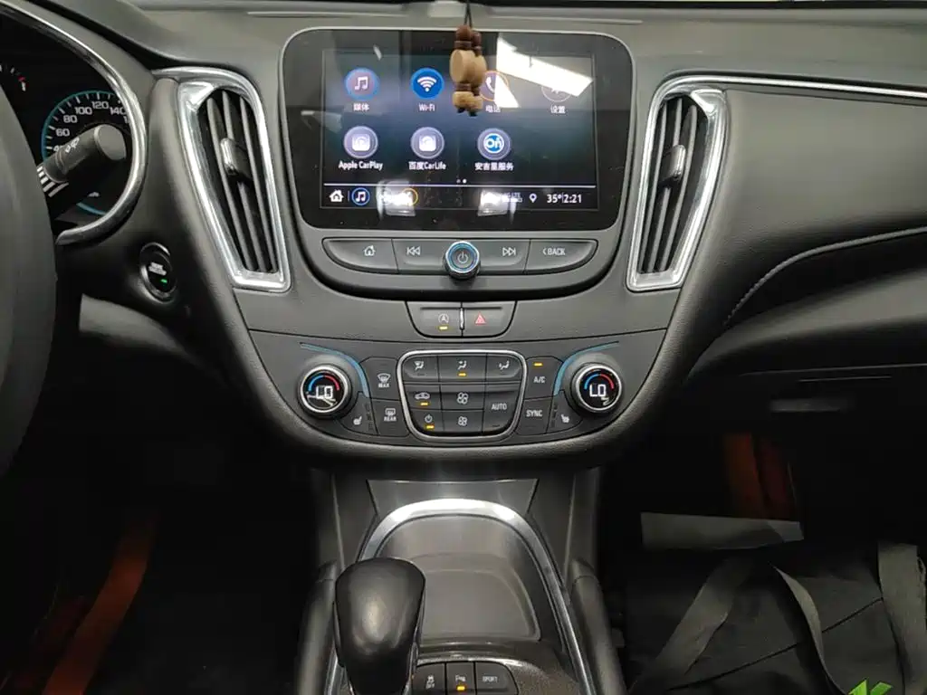 Chevrolet Malibu XL — миниатюра 13