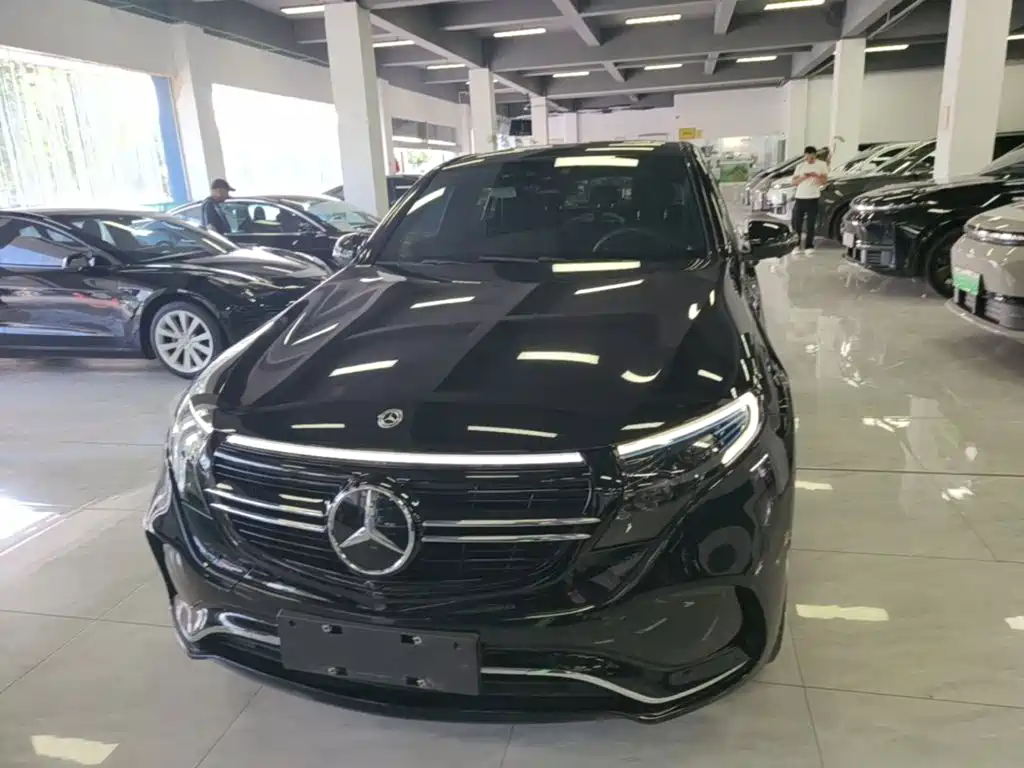 Mercedes-Benz EQC — миниатюра 3