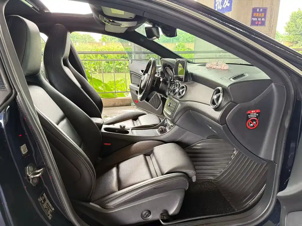 Mercedes-Benz CLA (Import) — миниатюра 9