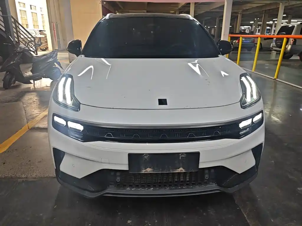 Lynk & Co 06 — миниатюра 3