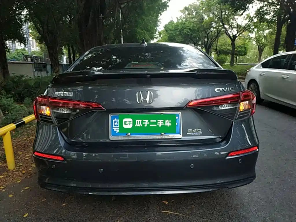 Honda Civic — миниатюра 6