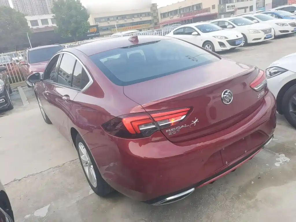 Buick Regal — миниатюра 5
