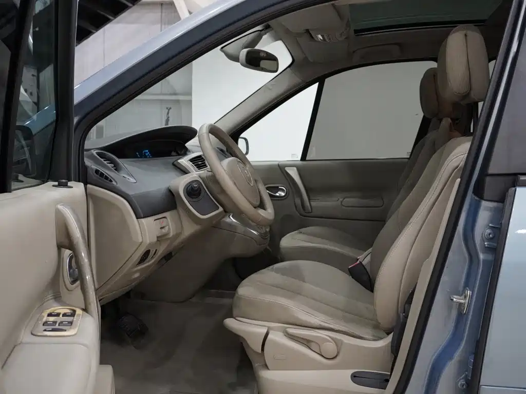 Renault Fengjing Classic — миниатюра 7