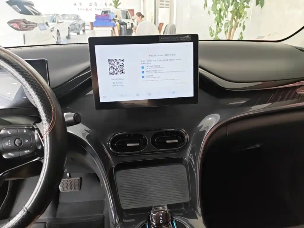 BYD e2 — миниатюра 13