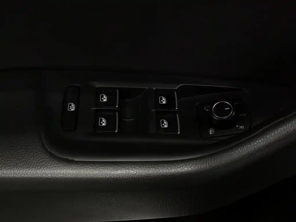 Volkswagen Magotan — миниатюра 9