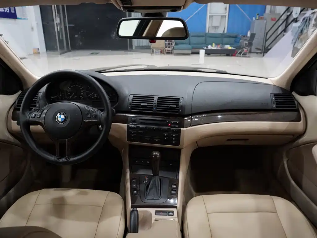 BMW 3 Series — миниатюра 9