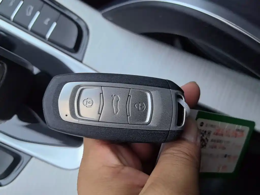 Geely Boyue — миниатюра 9