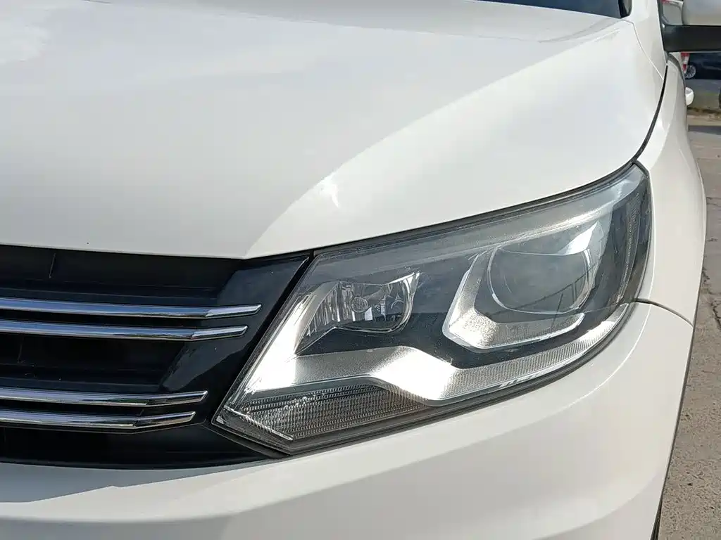 Volkswagen Tiguan — миниатюра 6