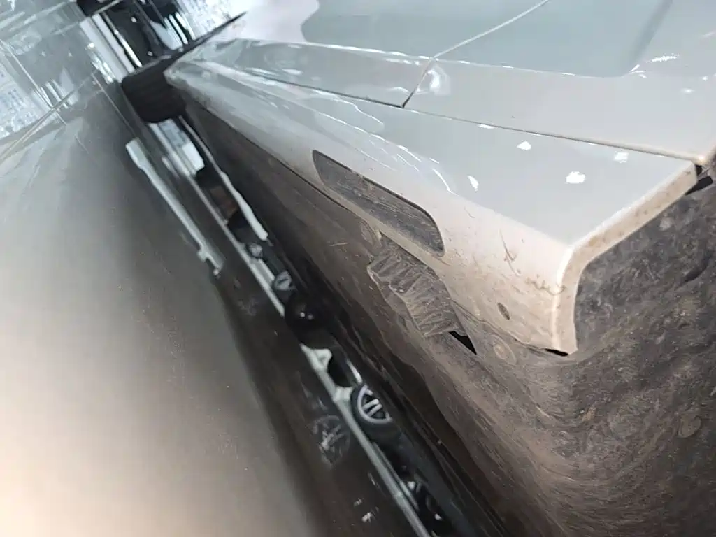 BMW 3 Series — миниатюра 21